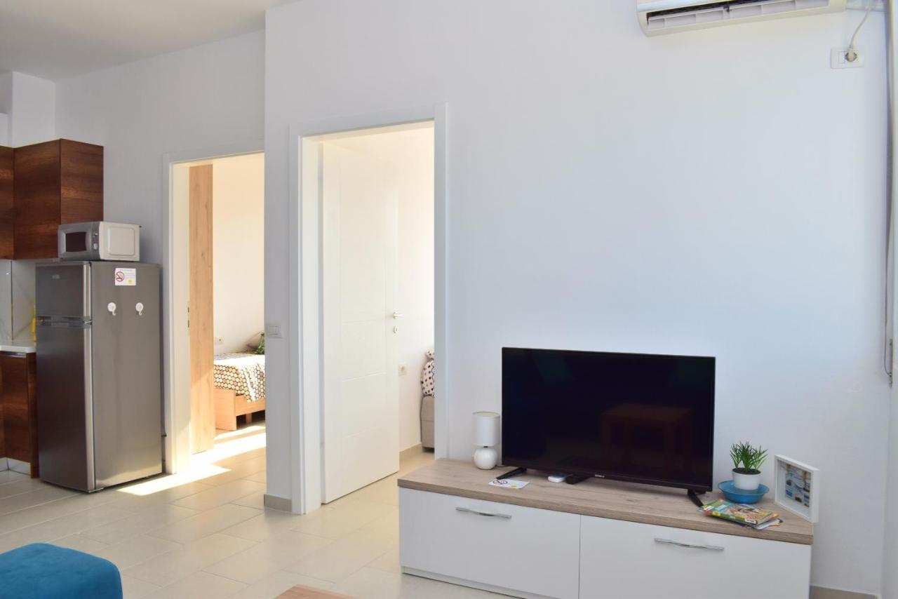 Sea View Apartment - 007 فلورا المظهر الخارجي الصورة